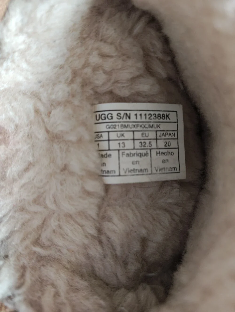 UGG Kids Classic II glitter leopard boots Size 1